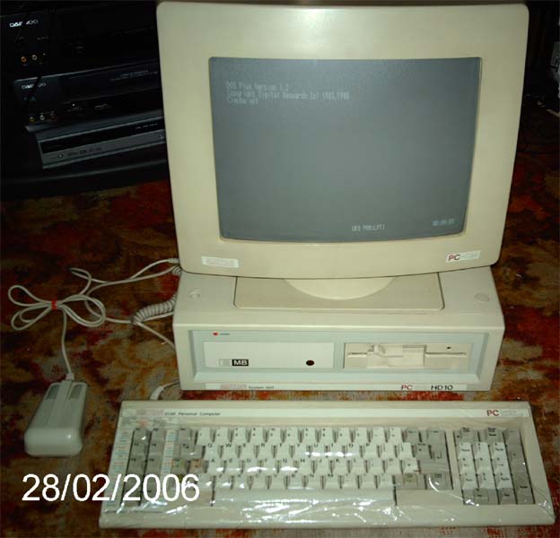 File:PC1512setup2.jpg