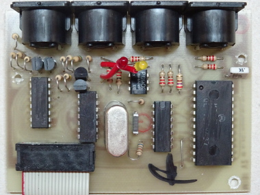 File:EMR placa principal componentes.jpg