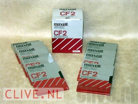 File:Cf2 maxell pack.jpg