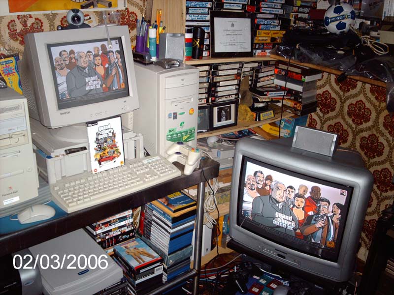 File:Dualscreen4.jpg