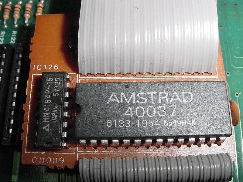 File:Amstrad 472 detail motherboard.jpg