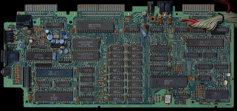 File:CPC6128 PCB Top (Z70290 MC0020B).jpg